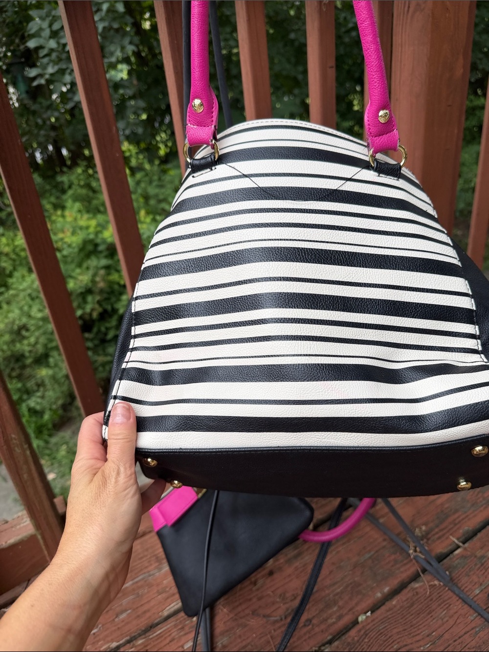 Luv Betsey Johnson Black & Striped Satchel w/ Matching Wristlet 2 BJ 🌺 - Picture 11 of 12
